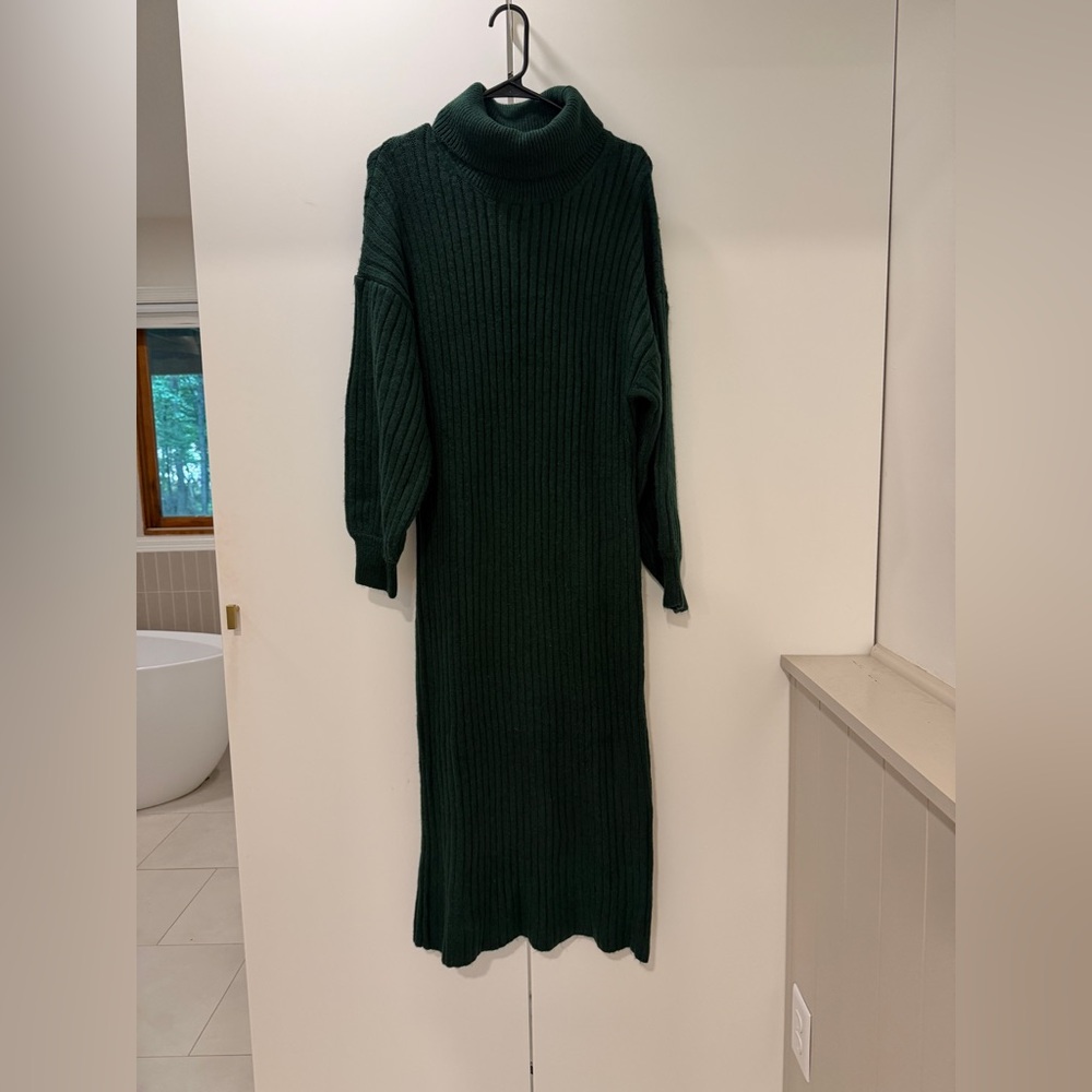 ASOS Maternity Green Ribbed Midi Dress